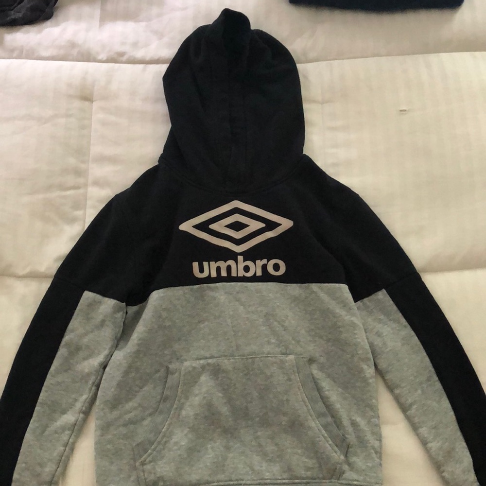 Umbro black and gray hoodie